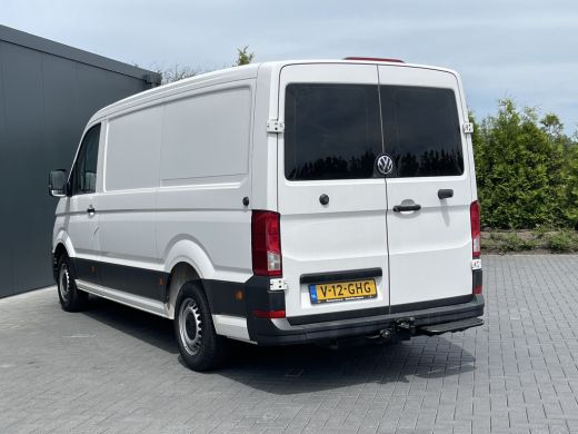 Volkswagen Crafter 2.0 TDI 177 PK / L3H2 / AIRCO / 3.000 KG AHG / BIJRIJDERSBANK / STANDKACHEL / TREKHAAK ActivLease financial lease