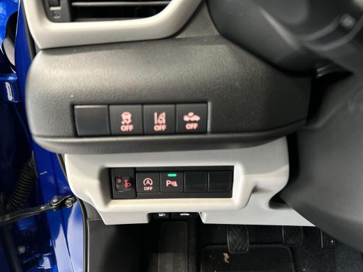 Suzuki Swift 1.2 Select Smart Hybrid ActivLease financial lease