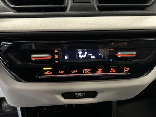 Suzuki Swift 1.2 Select Smart Hybrid ActivLease financial lease