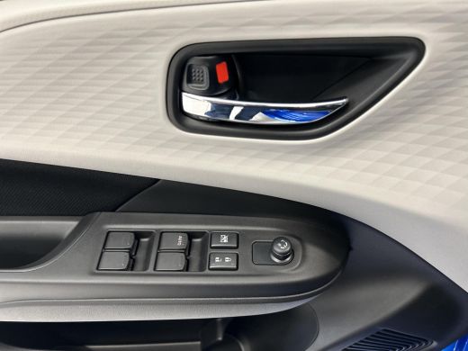 Suzuki Swift 1.2 Select Smart Hybrid ActivLease financial lease