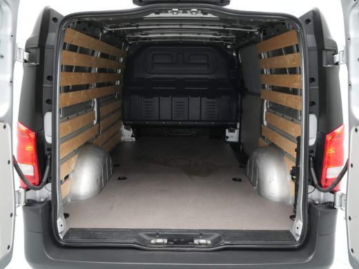 Mercedes Vito 114 CDI Lang Navi via App Camera Cruise Bijrijdersbank ActivLease financial lease