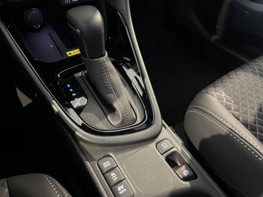 Toyota Yaris 1.5 Hybrid 130 Executive | Nieuw te bestellen | ActivLease financial lease