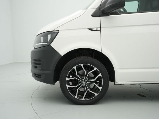 Volkswagen Transporter 2.0 TDI L2H1 Trendline 102pk Navigatie Camera Cruise Kunstleder 2x Schuifdeur ActivLease financial lease
