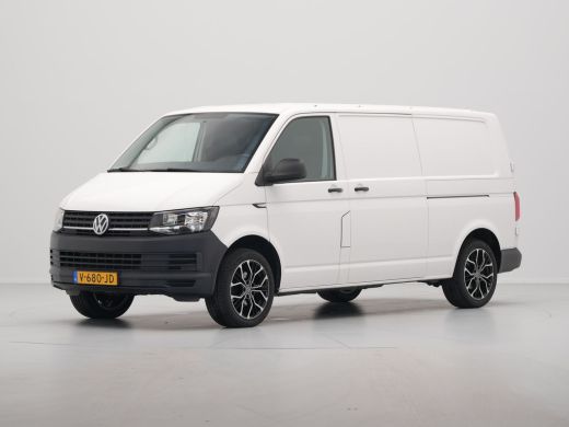 Volkswagen Transporter 2.0 TDI L2H1 Trendline 102pk Navigatie Camera Cruise Kunstleder 2x Schuifdeur ActivLease financial lease