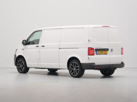 Volkswagen Transporter 2.0 TDI L2H1 Trendline 102pk Navigatie Camera Cruise Kunstleder 2x Schuifdeur ActivLease financial lease