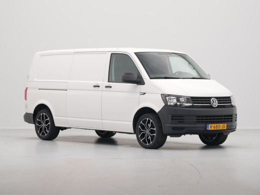 Volkswagen Transporter 2.0 TDI L2H1 Trendline 102pk Navigatie Camera Cruise Kunstleder 2x Schuifdeur ActivLease financial lease