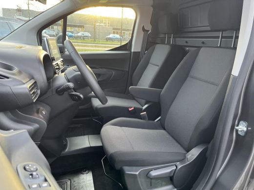 Toyota PROACE CITY Electric Prof 50 kWh | Direct leverbaar | Safety-pakket | Rijklaar ! | ActivLease financial lease