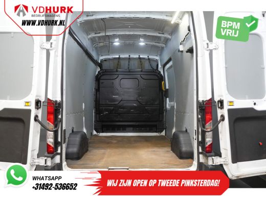 Ford Transit 2.0 TDCI 130 pk Aut. L3H3 Trend NL Auto/ Carplay/ Camera/ Cruise/ PDC/ Trekhaak/ Navi/ Airco ActivLease financial lease