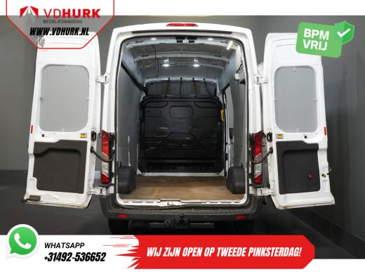 Ford Transit 2.0 TDCI 130 pk Aut. L3H3 Trend NL Auto/ Carplay/ Camera/ Cruise/ PDC/ Trekhaak/ Navi/ Airco ActivLease financial lease