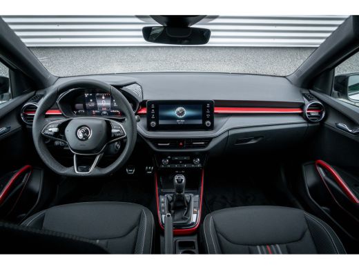 Skoda Fabia ŠKODA Monte Carlo | Achteruitrijcamera | Cruise control met speedlimiter | Interieur "Monte Carlo... ActivLease financial lease