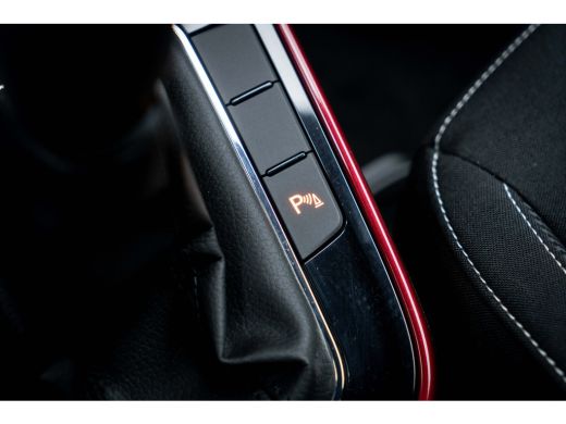 Skoda Fabia ŠKODA Monte Carlo | Achteruitrijcamera | Cruise control met speedlimiter | Interieur "Monte Carlo... ActivLease financial lease