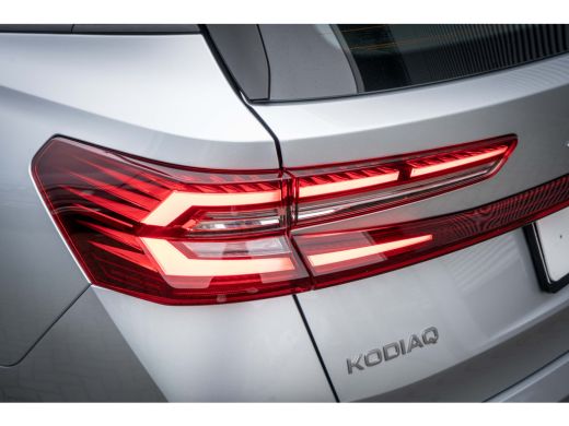 Skoda Kodiaq ŠKODA Business Edition | Achteruitrijcamera | Crew Protect Assist | Cruise control met speedlimiter ActivLease financial lease