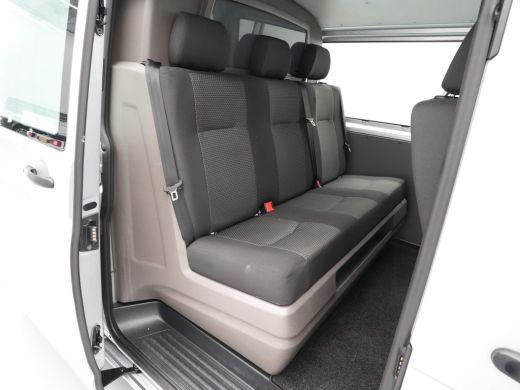 Volkswagen Transporter 2.0 TDI L2H1 150pk DSG DC Comfortline Navi via App Pdc Trekhaak Airco ActivLease financial lease