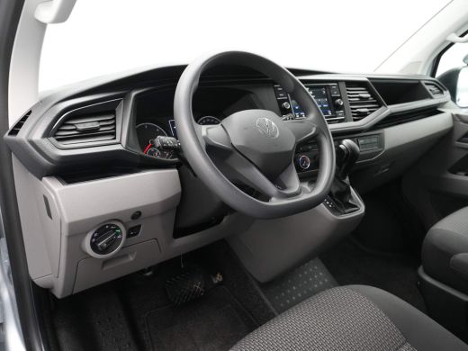 Volkswagen Transporter 2.0 TDI L2H1 150pk DSG DC Comfortline Navi via App Pdc Trekhaak Airco ActivLease financial lease