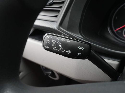 Volkswagen Transporter 2.0 TDI L2H1 150pk DSG DC Comfortline Navi via App Pdc Trekhaak Airco ActivLease financial lease