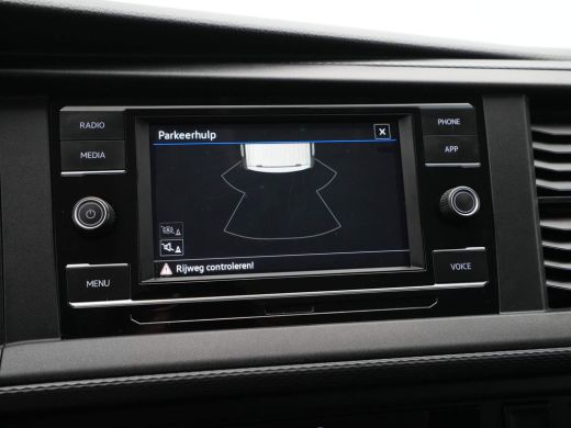 Volkswagen Transporter 2.0 TDI L2H1 150pk DSG DC Comfortline Navi via App Pdc Trekhaak Airco ActivLease financial lease