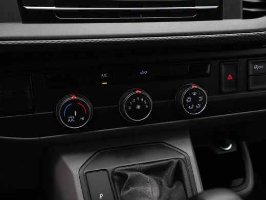 Volkswagen Transporter 2.0 TDI L2H1 150pk DSG DC Comfortline Navi via App Pdc Trekhaak Airco ActivLease financial lease