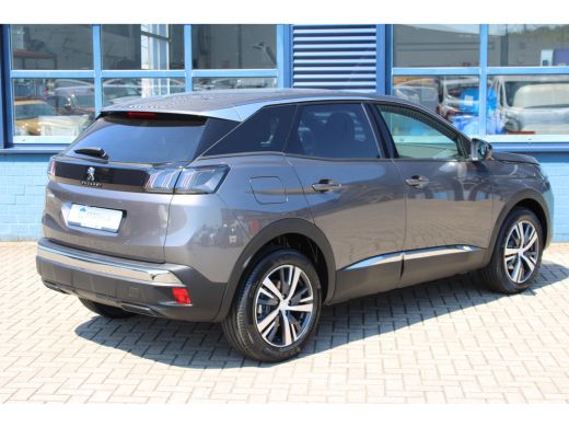 Peugeot 3008 1.2 Hybrid 136 Allure Pack Business Navigatie, stoelverwarming ,achteruitrijcamera, parkeersensor... ActivLease financial lease