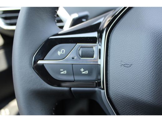 Peugeot 3008 1.2 Hybrid 136 Allure Pack Business Navigatie, stoelverwarming ,achteruitrijcamera, parkeersensor... ActivLease financial lease