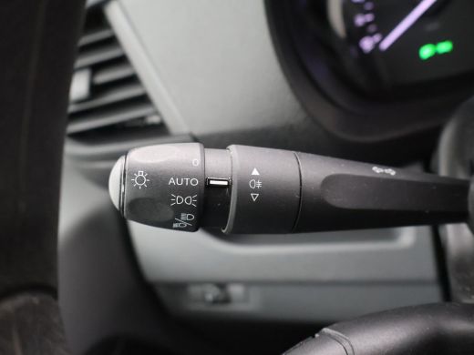 Peugeot Expert 2.0 BLUEHDI 120 PREMIUM + APPLE CARPLAY / CRUISE / CLIMATE CONTROL ActivLease financial lease
