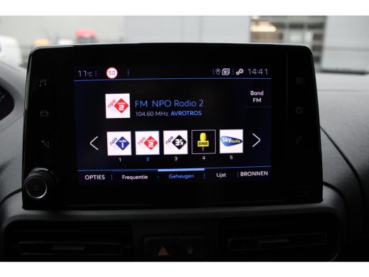 Peugeot Partner 1.5 BlueHDi 100 S&S L1 navigatie ,achteruitrijcamera ,Airco (demo vraag naar de kilometerstand ) ActivLease financial lease