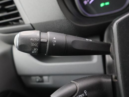 Toyota ProAce Worker 2.0 D-4D NAVIGATOR LONG EURO 6 + NAVIGATIE / TREKHAAK / CRUISE CONTROL ActivLease financial lease