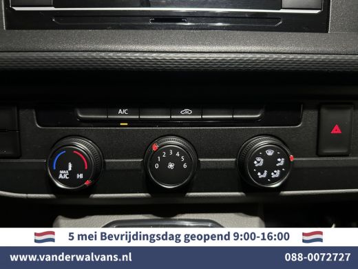 Volkswagen Transporter 2.0 TDI L2H1 Fabrieksgarantie Euro6 Airco | Apple Carplay | Trekhaak | Cruisecontrol Android Auto... ActivLease financial lease