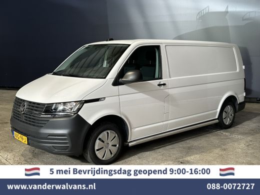 Volkswagen Transporter 2.0 TDI L2H1 Fabrieksgarantie Euro6 Airco | Apple Carplay | Trekhaak | Cruisecontrol Android Auto... ActivLease financial lease