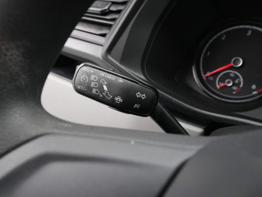 Volkswagen Transporter 2.0 TDI L2H1 150pk DSG DC Comfortline Navi via App Pdc Trekhaak Airco ActivLease financial lease
