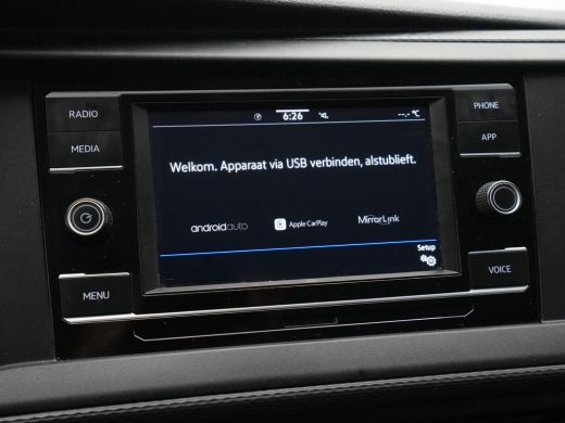 Volkswagen Transporter 2.0 TDI L2H1 150pk DSG DC Comfortline Navi via App Pdc Trekhaak Airco ActivLease financial lease