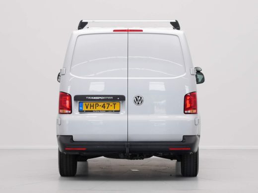 Volkswagen Transporter 2.0 TDI L2H1 150pk DSG DC Comfortline Navi via App Pdc Trekhaak Airco ActivLease financial lease