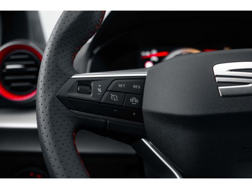 Seat Ibiza SEAT FR | 17 inch lichtmetalen velgen, (7J x 17) | Airconditioning automatisch met 2-zone-tempera... ActivLease financial lease