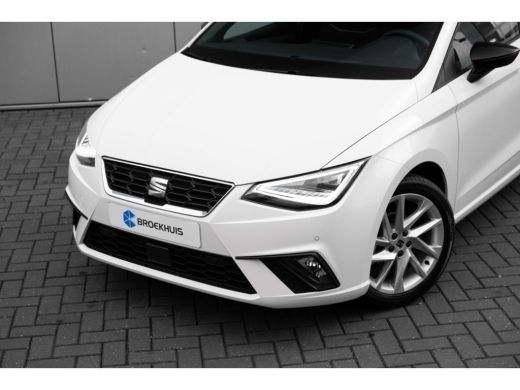 Seat Ibiza SEAT FR | 17 inch lichtmetalen velgen, (7J x 17) | Airconditioning automatisch met 2-zone-tempera... ActivLease financial lease