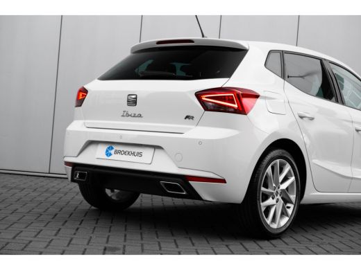 Seat Ibiza SEAT FR | 17 inch lichtmetalen velgen, (7J x 17) | Airconditioning automatisch met 2-zone-tempera... ActivLease financial lease