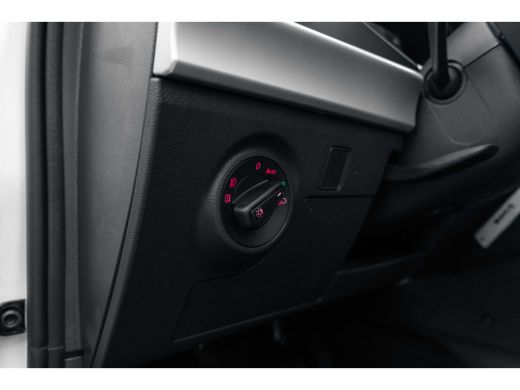 Seat Ibiza SEAT FR | 17 inch lichtmetalen velgen, (7J x 17) | Airconditioning automatisch met 2-zone-tempera... ActivLease financial lease