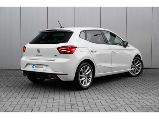 Seat Ibiza SEAT FR | 17 inch lichtmetalen velgen, (7J x 17) | Airconditioning automatisch met 2-zone-tempera... ActivLease financial lease