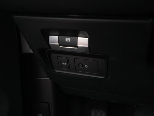 Land Rover Range Rover Evoque 2.0 D150 AWD SE Black-Line Aut. *PANO | FULL-LED | WINDSOR-FULL-LEATHER | MERIDIAN-SOUND | KEYLES... ActivLease financial lease