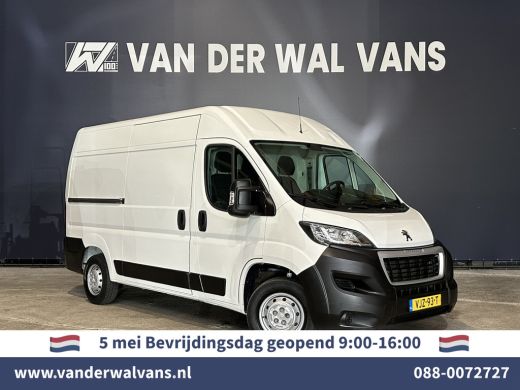 Peugeot Boxer 2.2 BlueHDi 140pk L2H2 Euro6 Airco | Camera | Navigatie | 2500kg Trekhaak Cruisecontrol, Parkeers... Peugeot Boxer 2.2 BlueHDi 140pk L2H2 Euro6 Airco | Camera | Navigatie | 2500kg Trekhaak Cruisecontrol, Parkeers...