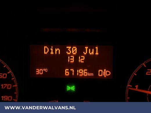 Peugeot Boxer 2.2 BlueHDi 140pk L2H2 Euro6 Airco | Camera | Navigatie | 2500kg Trekhaak Cruisecontrol, Parkeers... ActivLease financial lease