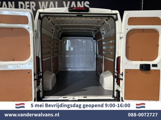 Peugeot Boxer 2.2 BlueHDi 140pk L2H2 Euro6 Airco | Camera | Navigatie | 2500kg Trekhaak Cruisecontrol, Parkeers... ActivLease financial lease