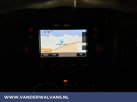 Peugeot Boxer 2.2 BlueHDi 140pk L2H2 Euro6 Airco | Camera | Navigatie | 2500kg Trekhaak Cruisecontrol, Parkeers... ActivLease financial lease