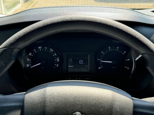 Peugeot Expert 2.0 BlueHDI 120 Standard Premium Cruise | Airco ActivLease financial lease