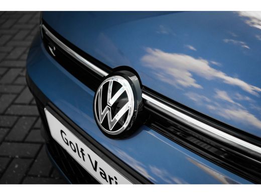 Volkswagen GOLF Variant | Inclusief €2000,- inruilvoordeel Inclusief €2000,- inruilvoordeel | 'App-Connect' draadloze sma... ActivLease financial lease
