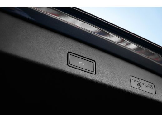 Volkswagen GOLF Variant | Inclusief €2000,- inruilvoordeel Inclusief €2000,- inruilvoordeel | 'App-Connect' draadloze sma... ActivLease financial lease