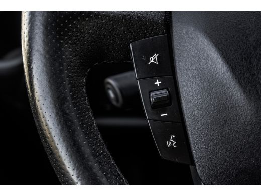 Iveco Daily 35S14V 2.3 L2H2 | Euro 6 | Koelwagen | Cruise | Climate | 3-Persoons ActivLease financial lease