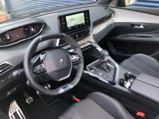 Peugeot 5008 1.2 PureTech GT ActivLease financial lease