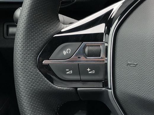 Peugeot 5008 1.2 PureTech GT ActivLease financial lease