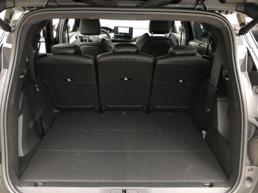 Peugeot 5008 1.2 PureTech GT ActivLease financial lease