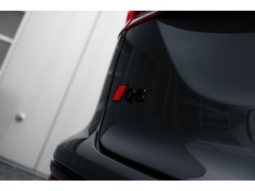 Audi Q6 e-tron S edition performance 100 kWh | Matrix-LED | Stoelverwarming | OLED-achterlichten | Adaptieve luc... ActivLease financial lease