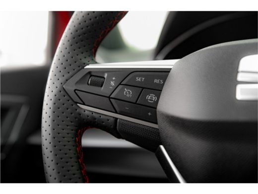 Seat Arona SEAT FR Anniversary | Achteruitrijcamera | Airconditioning automatisch met 2-zone-temperatuurrege... ActivLease financial lease